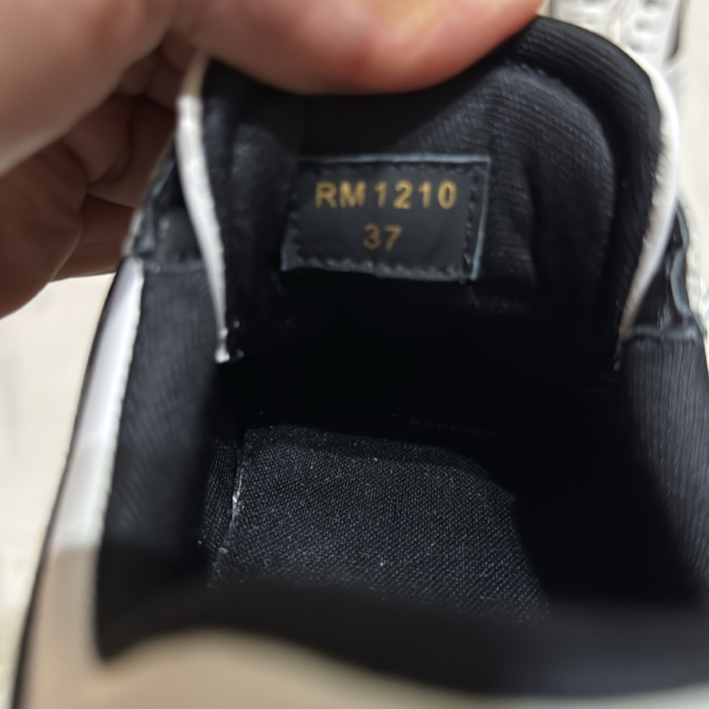 CELINE Block Wedge Calfskin Optic White / Black Sneakers - Picture 8 of 10